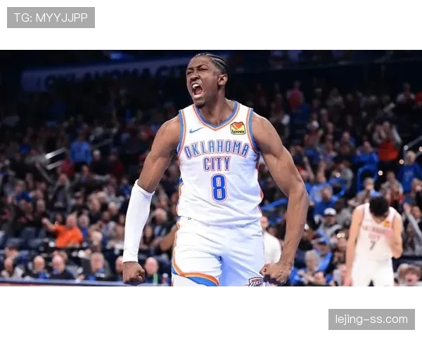 杰伦·威廉姆斯利用挡拆创造空位，提升投篮效率明显超越队友