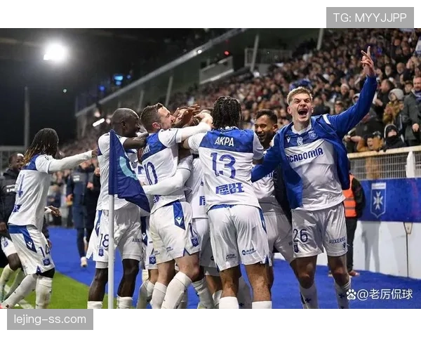 瓦伦西亚重返欧战形势变化，竞争格局调整考验球队关键战能力